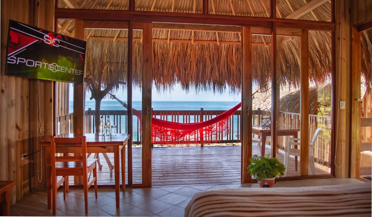 Hotel Punta Faro ムクラ島 エクステリア 写真