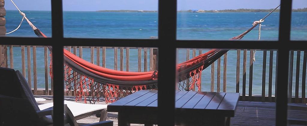 Hotel Punta Faro ムクラ島 エクステリア 写真