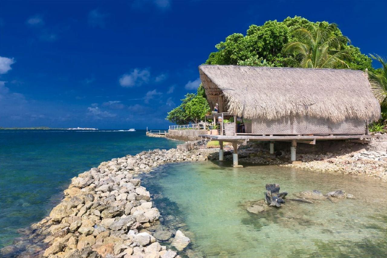 Hotel Punta Faro ムクラ島 エクステリア 写真